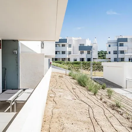 Big Modern 3 Bedroom